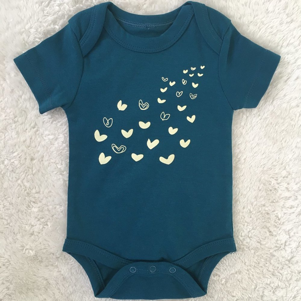 New One piece organic baby bodysuit Blue Green with Pale Yellow Hearts